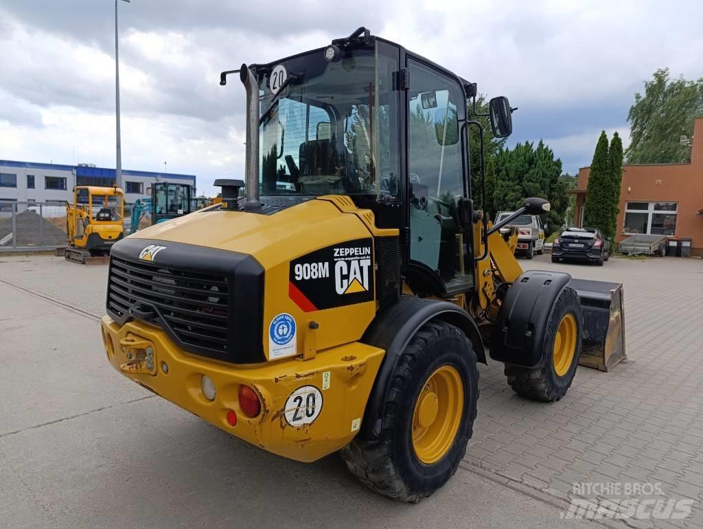 CAT 908M Utovarivači na točkove