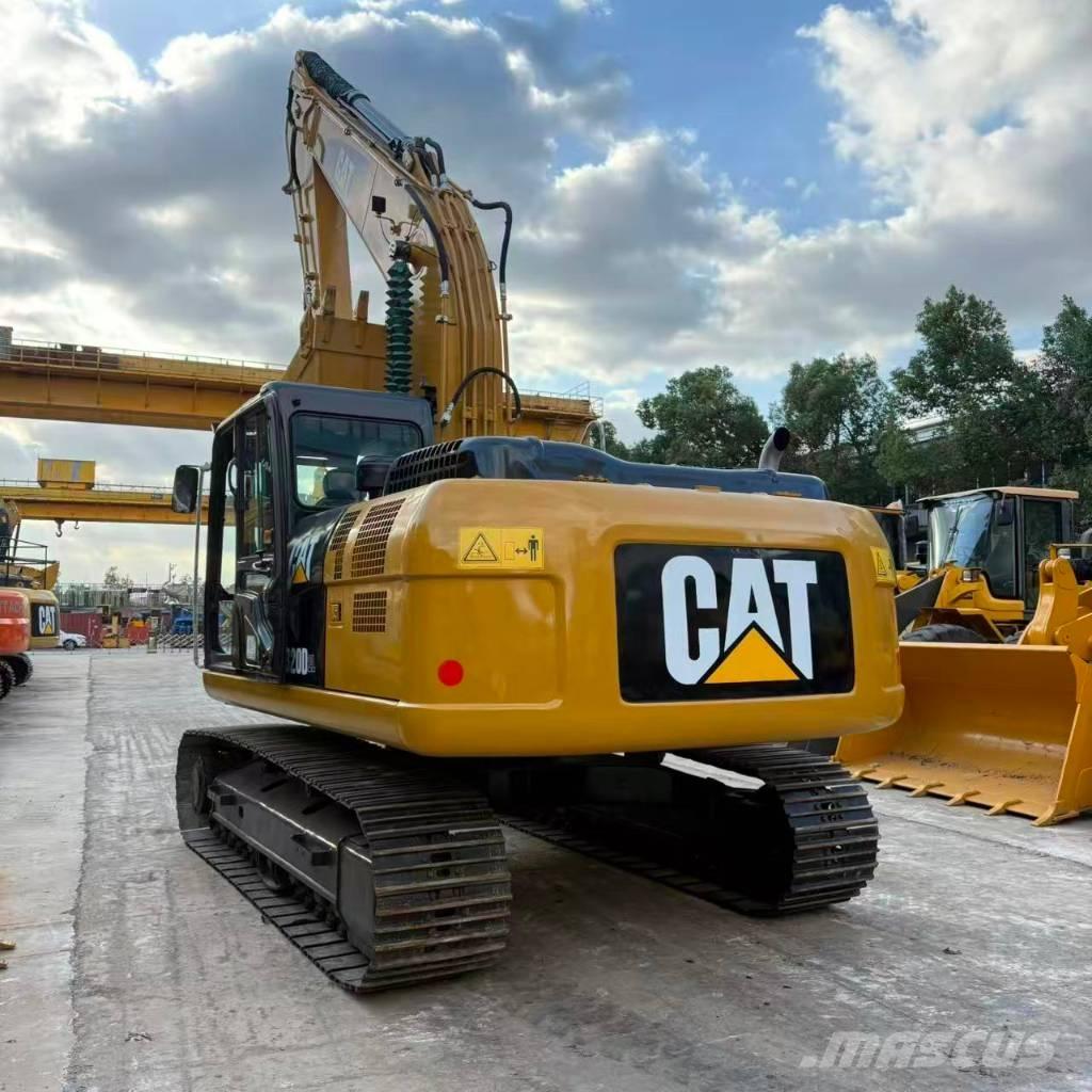 CAT 320D2 Mini bageri < 7t