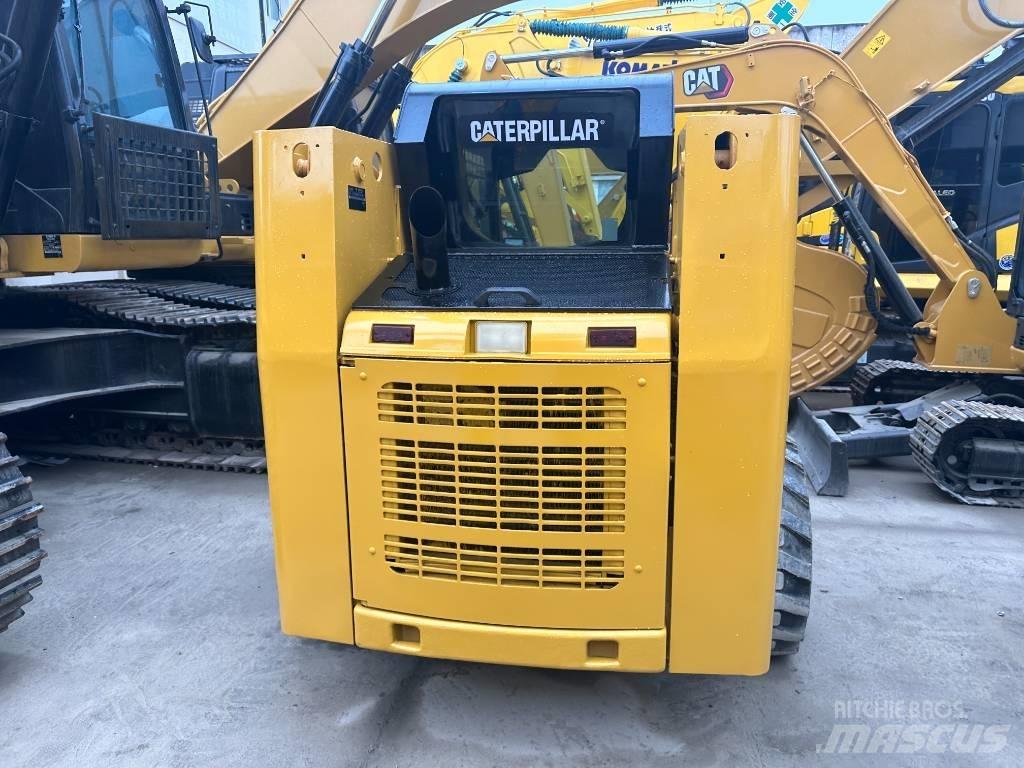 CAT 246 D Skid steer mini utovarivači