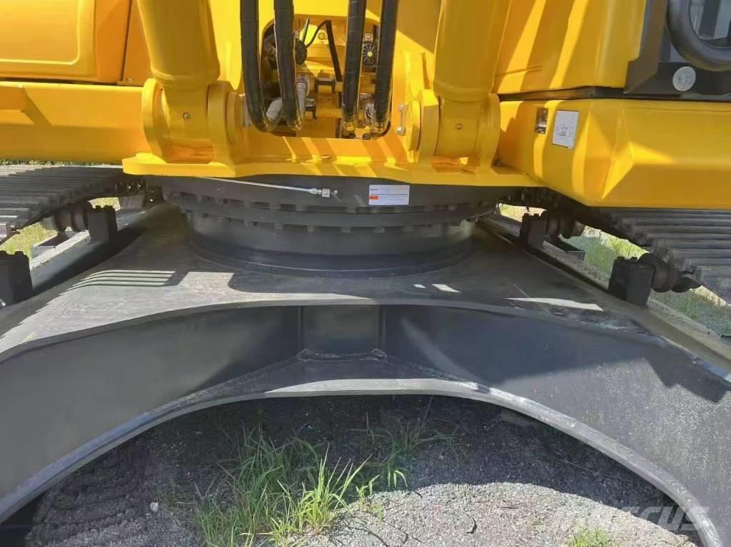 Komatsu 300-7 Bageri guseničari