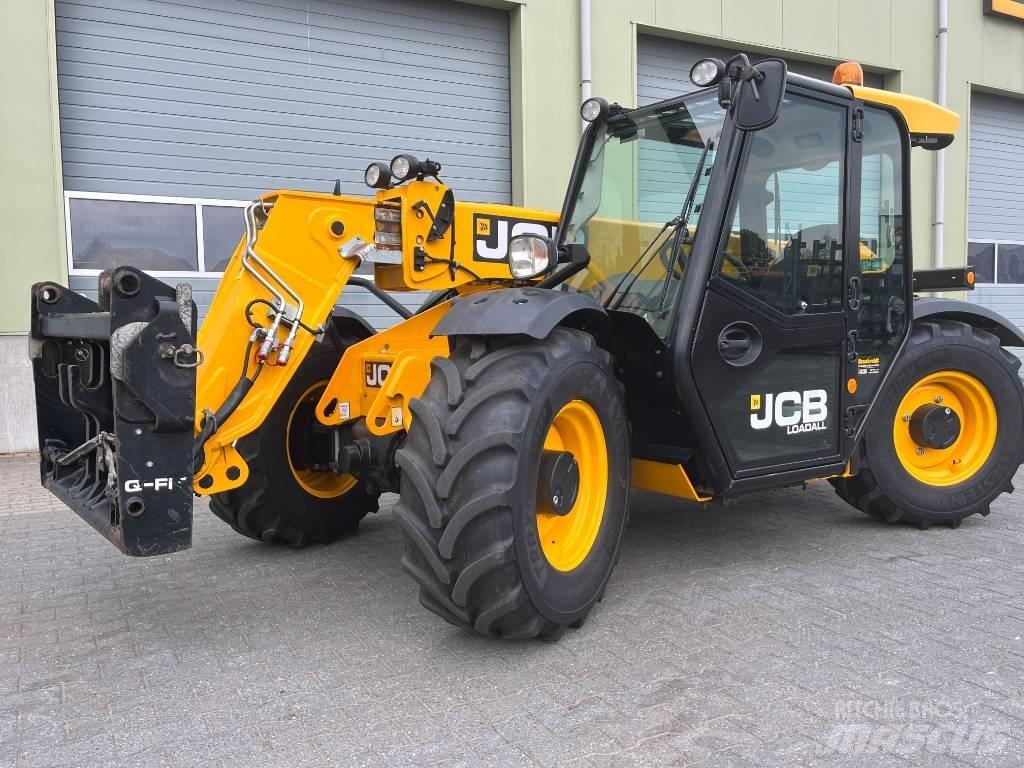 JCB 527-58 Agri Plus Poljoprivredni teleskopski utovarivači