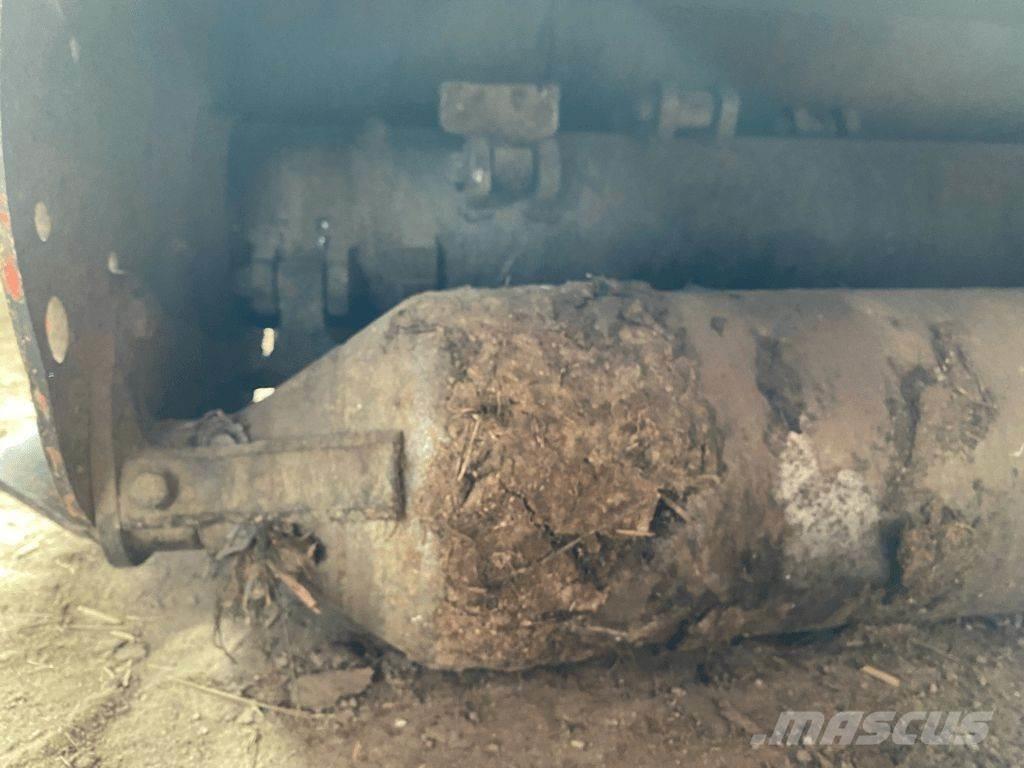 Kuhn BP 305 Drobilice