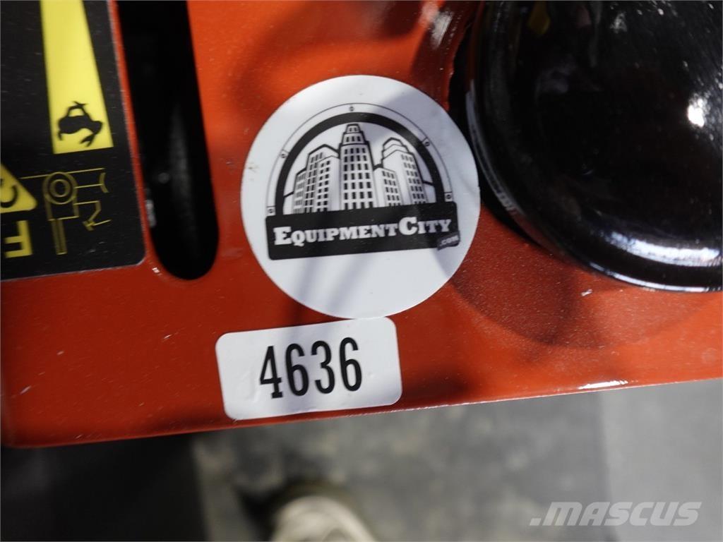 Ditch Witch rt40 Rovokopači freze za kanale Trenčeri