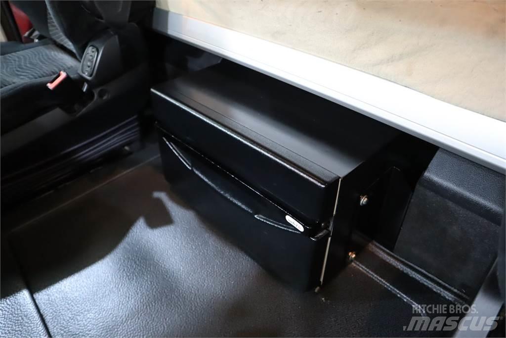 Mercedes-Benz Actros 2543 Tegljači