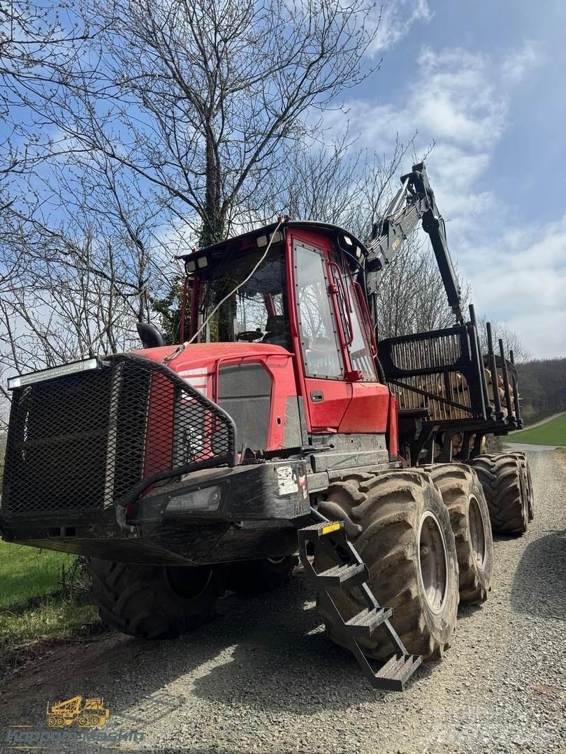 Komatsu 855 Forvarderi