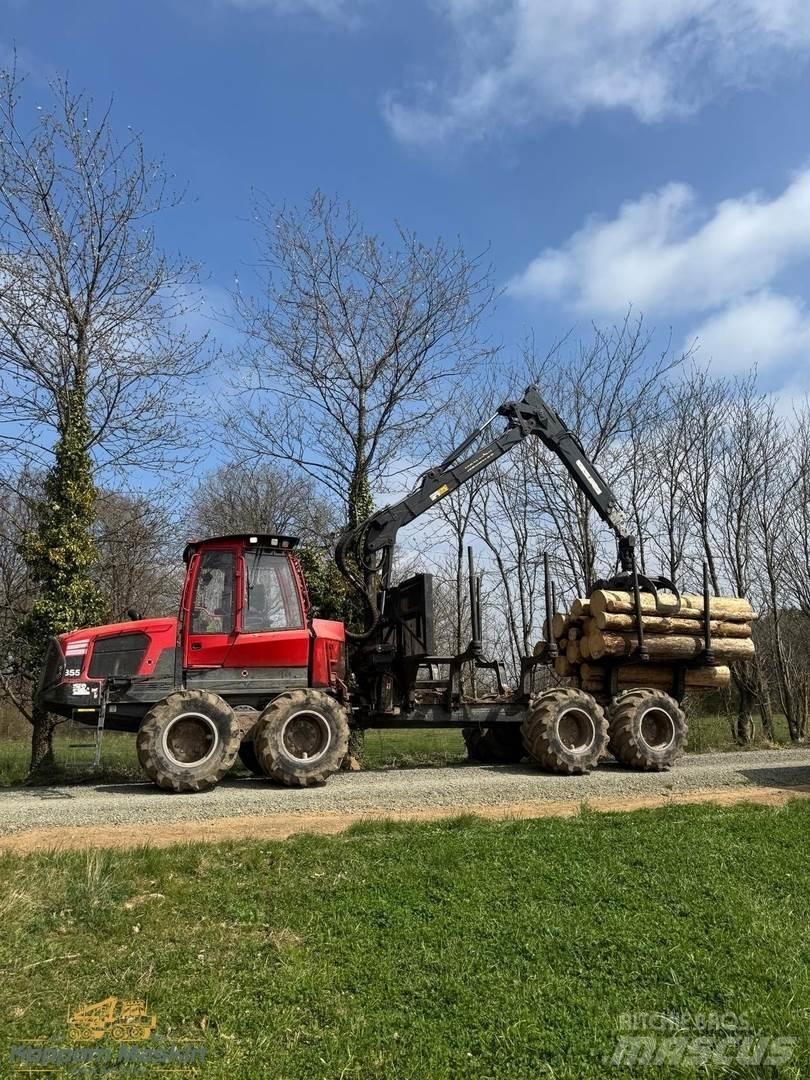 Komatsu 855 Forvarderi