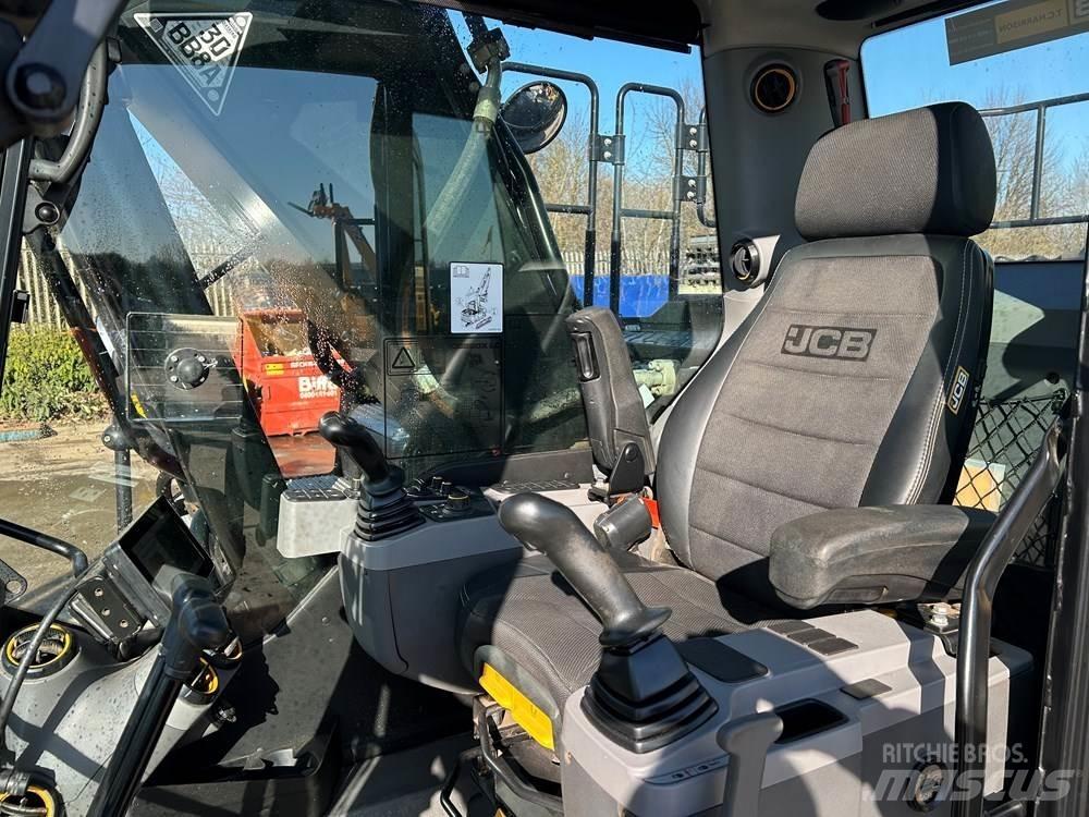 JCB 220X Bageri guseničari