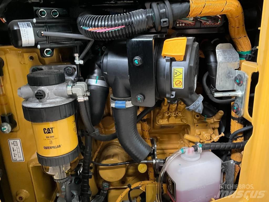 CAT 301.8 UNUSED Mini bageri < 7t