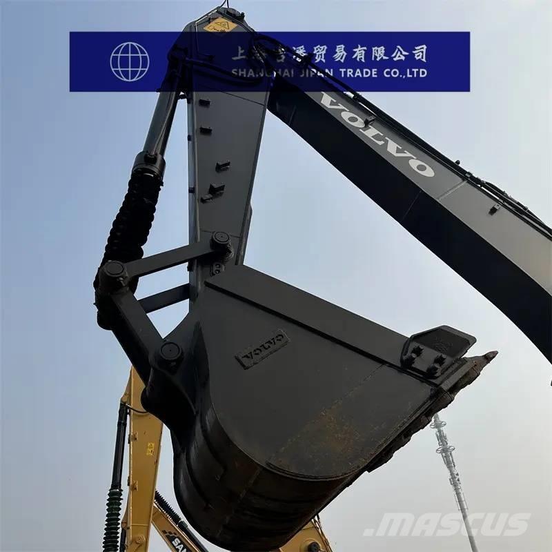 Volvo EC 140 Midi bageri 7t – 12t