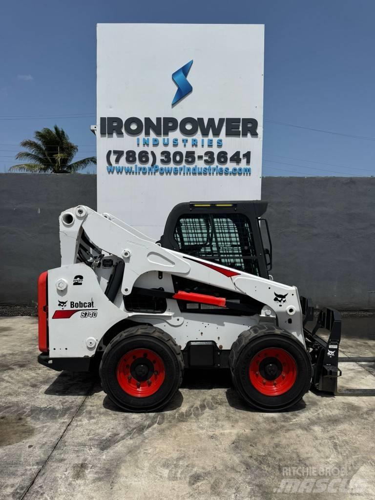 Bobcat S 740 Skid steer mini utovarivači