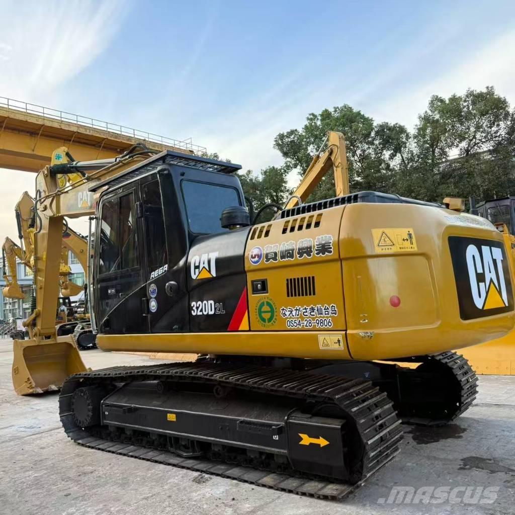 CAT 320D2 Bageri guseničari