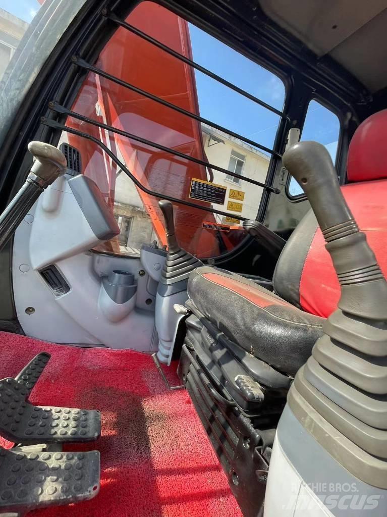 Hitachi ZX 120 Bageri guseničari