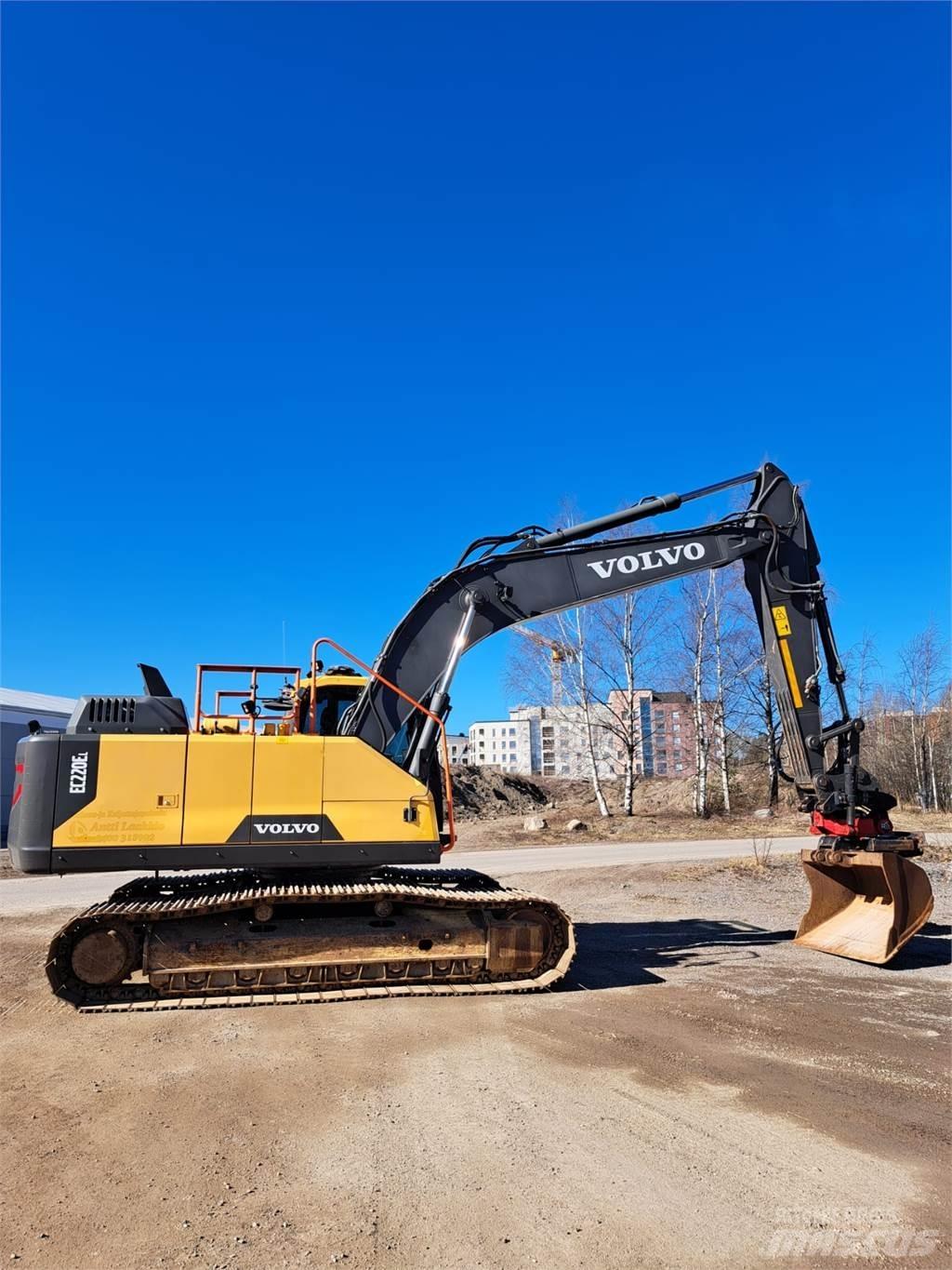 Volvo EC220EL Bageri guseničari