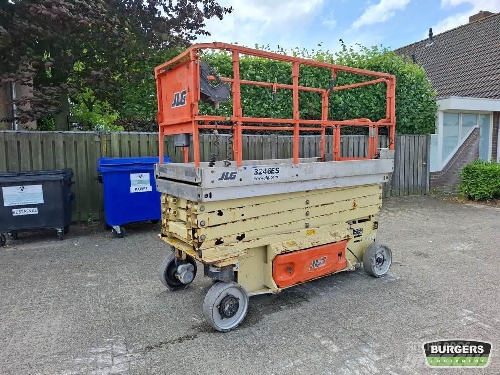JLG 3246ES Makazaste platforme