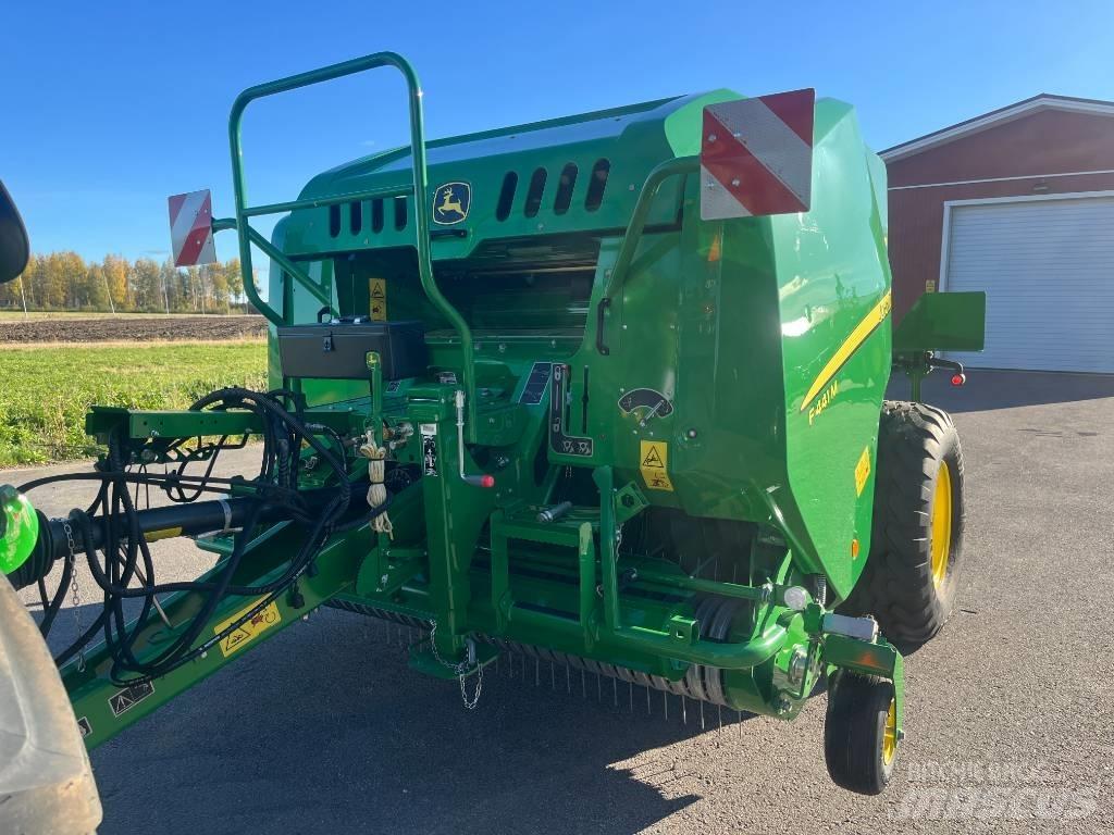 John Deere F441M Prese/balirke za rolo bale