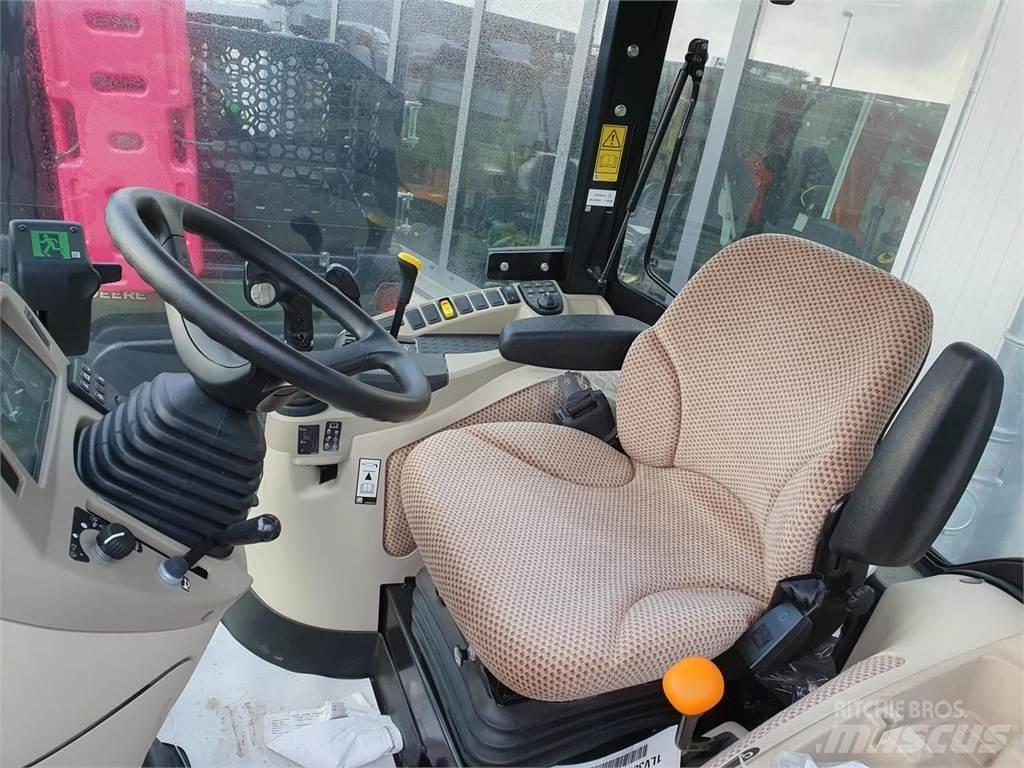 John Deere 3039R Manji traktori