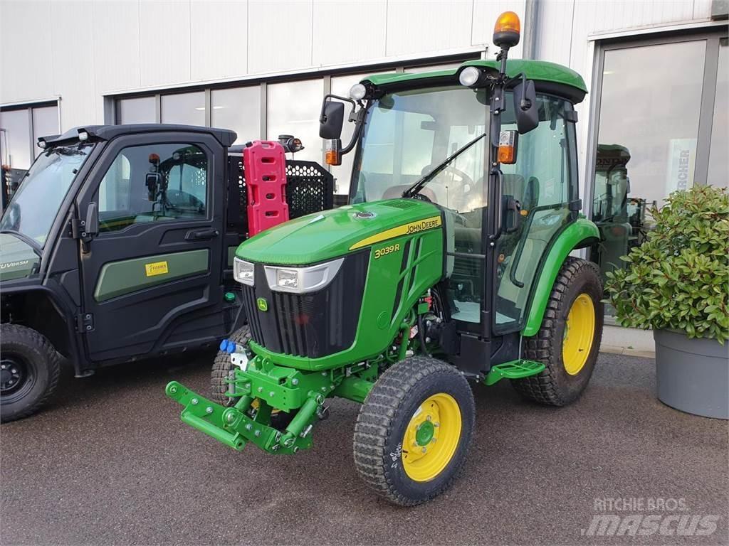John Deere 3039R Manji traktori