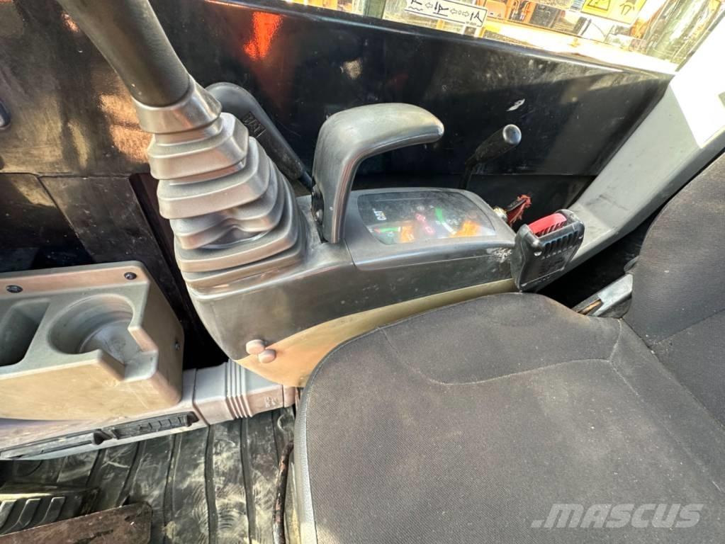 CAT 305.5E2 Mini bageri < 7t