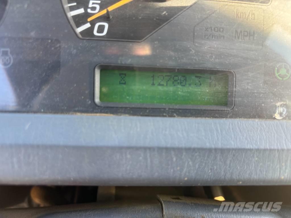 Komatsu WA250-6 Utovarivači na točkove