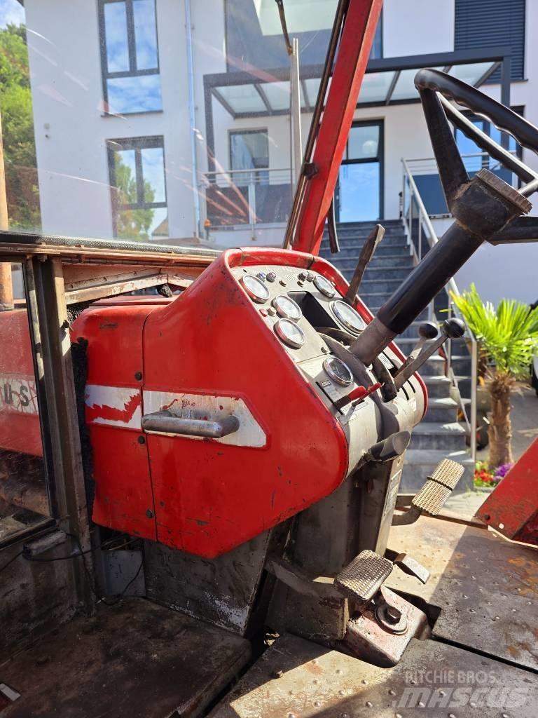 Massey Ferguson 1080 Traktori