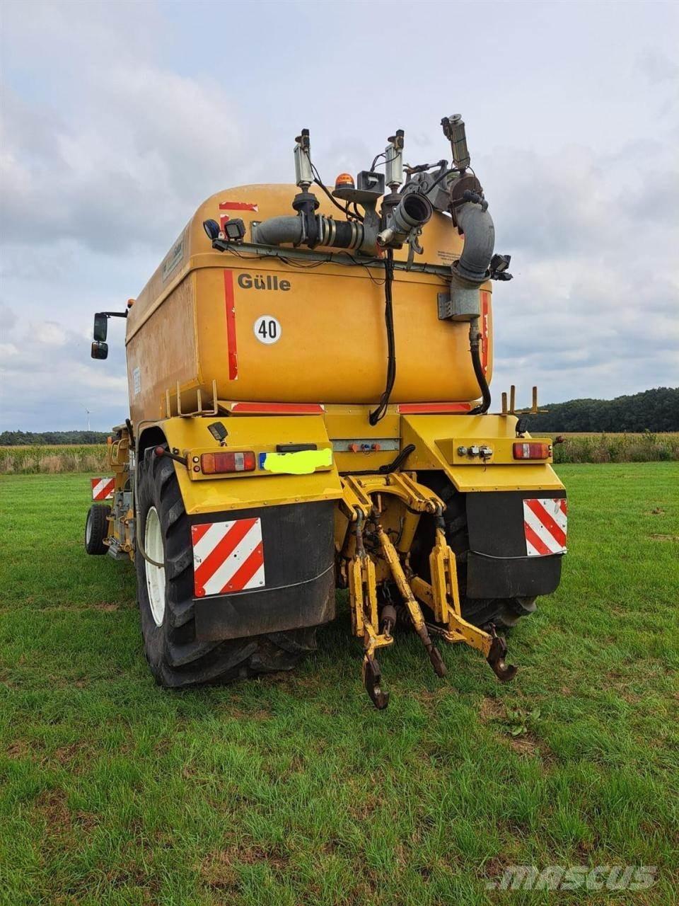  Terra Gator 8133 Ostale mašine i oprema za veštačko djubrivo