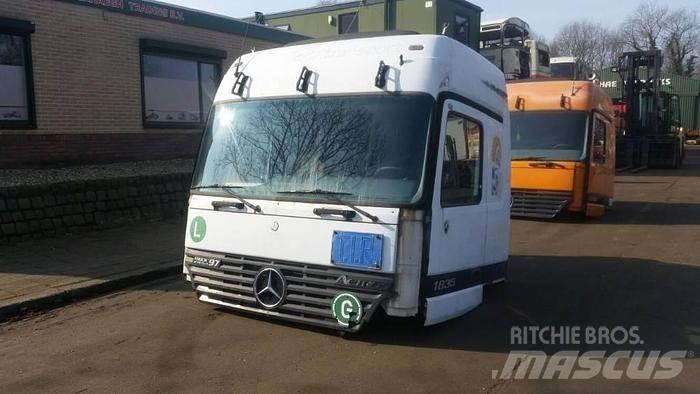 Mercedes-Benz 1835 Ostale kargo komponente