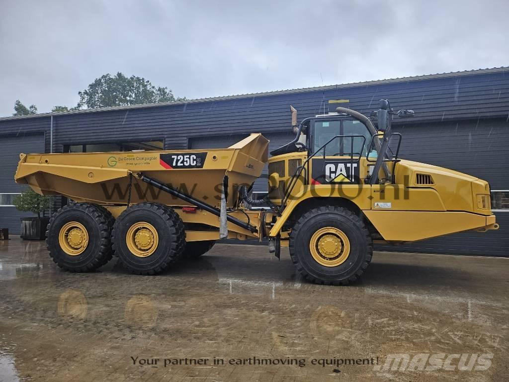 CAT 725C2 Zglobni damperi