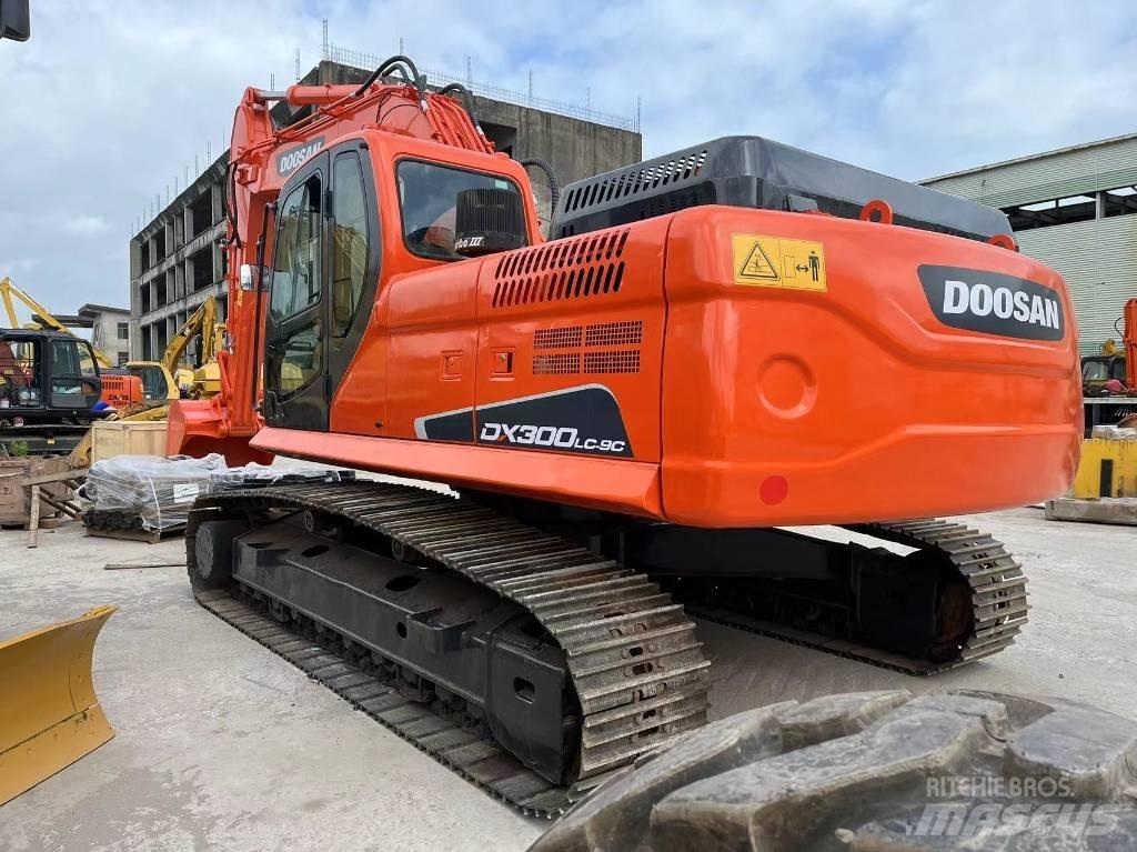 Doosan DX 300 Bageri guseničari