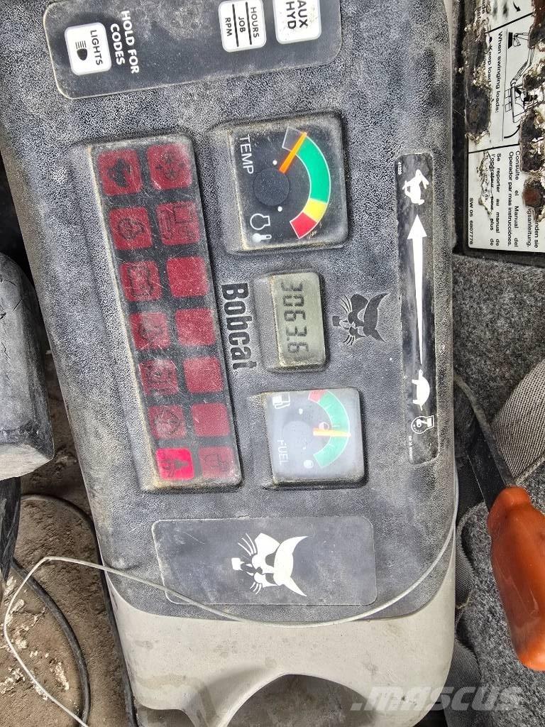 Bobcat 341 G Mini bageri < 7t