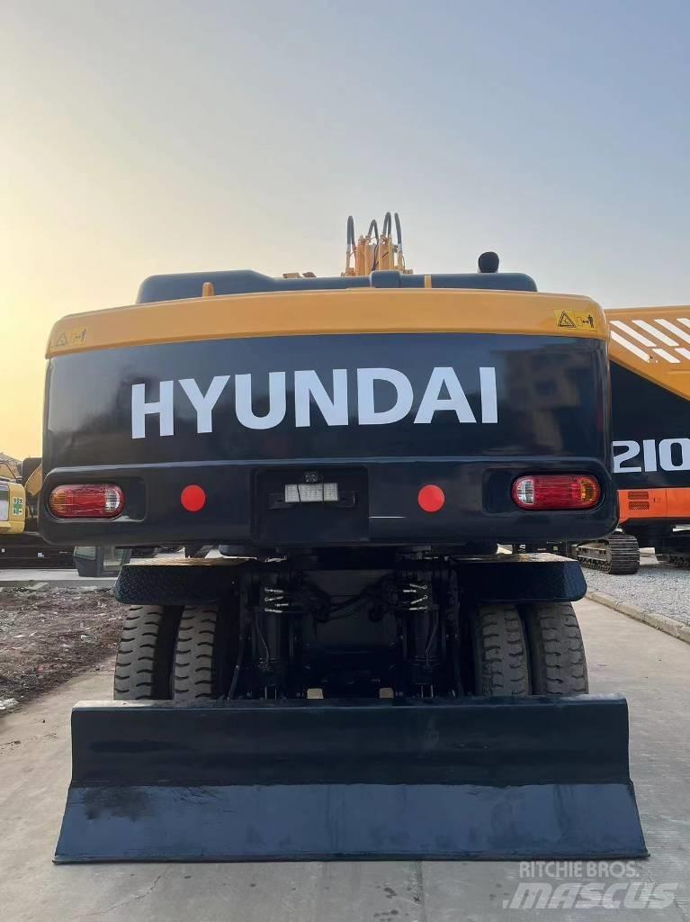 Hyundai R210W-9 Bageri točkaši