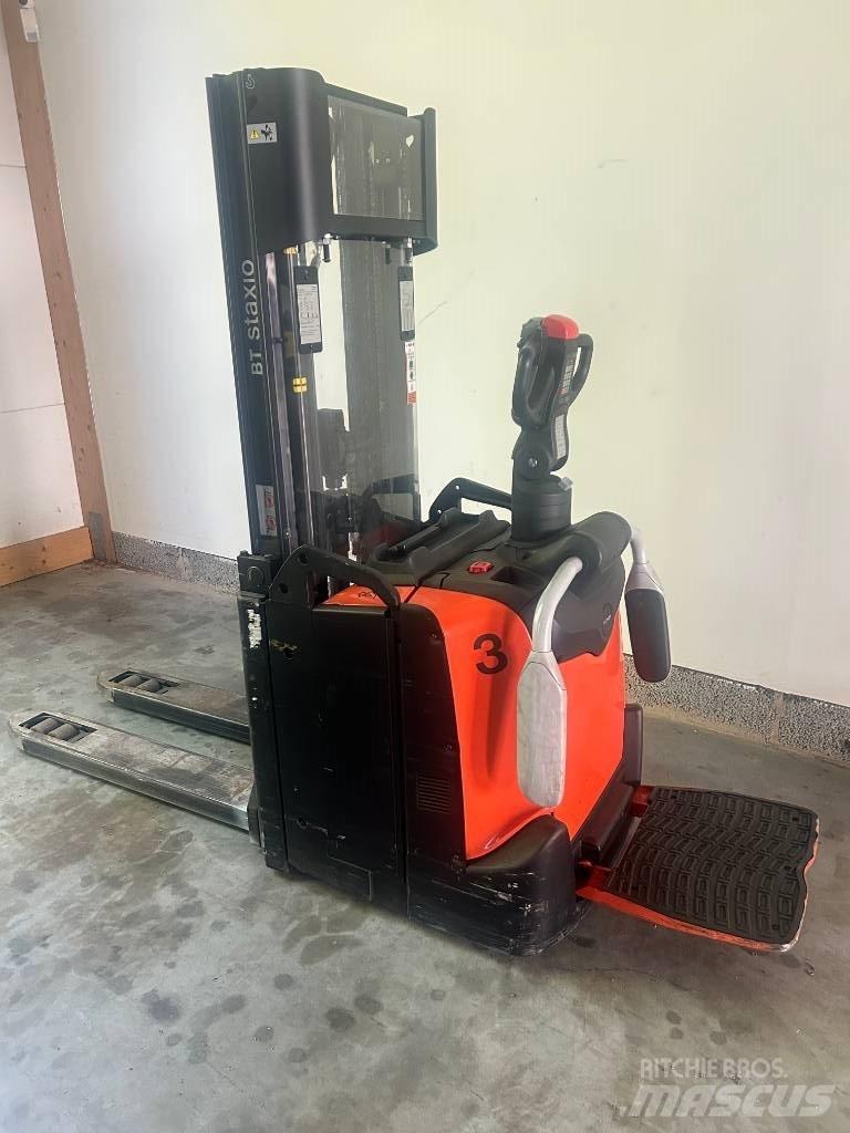 BT SPE 120 L Ručni električni viljuškar