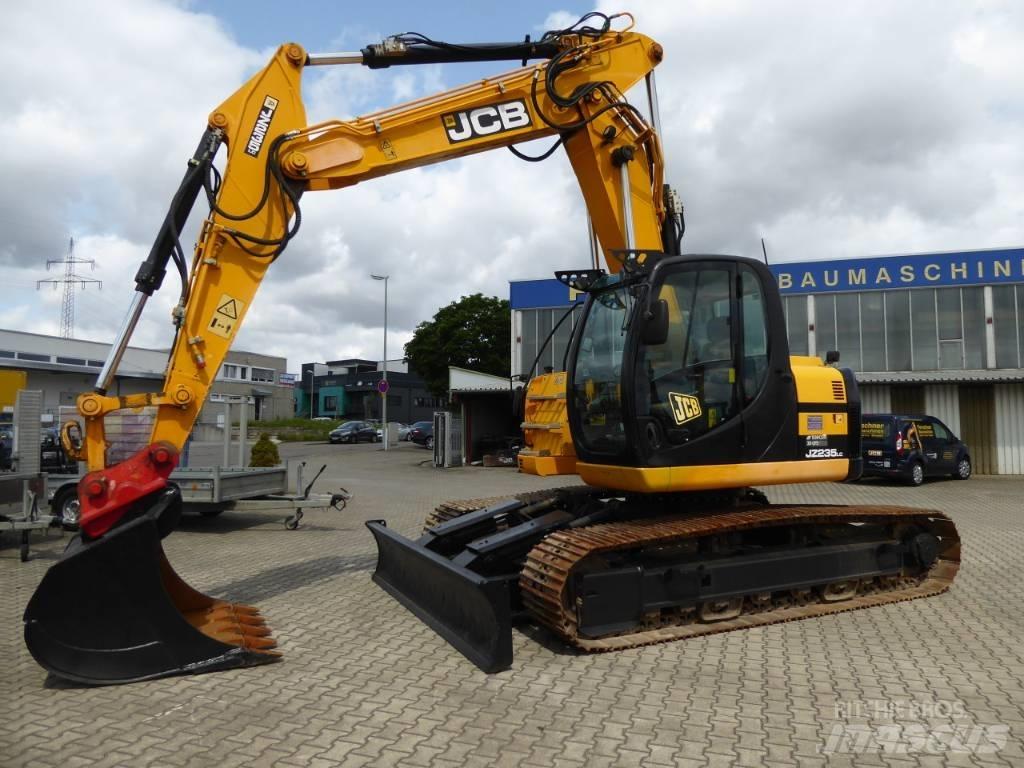JCB JZ235 Bageri guseničari