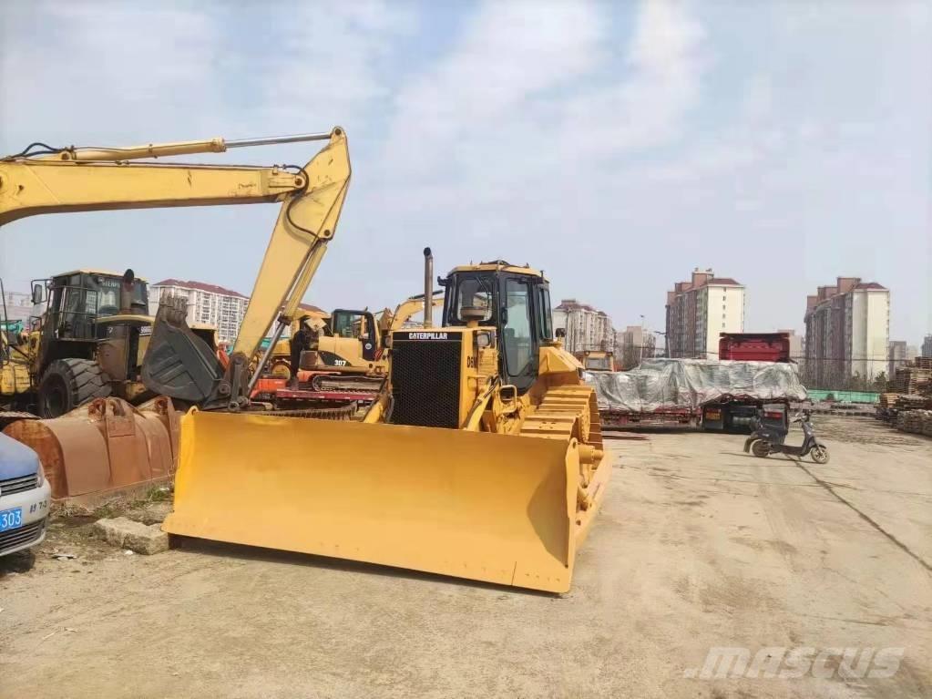 CAT D 6 M Buldožeri guseničari