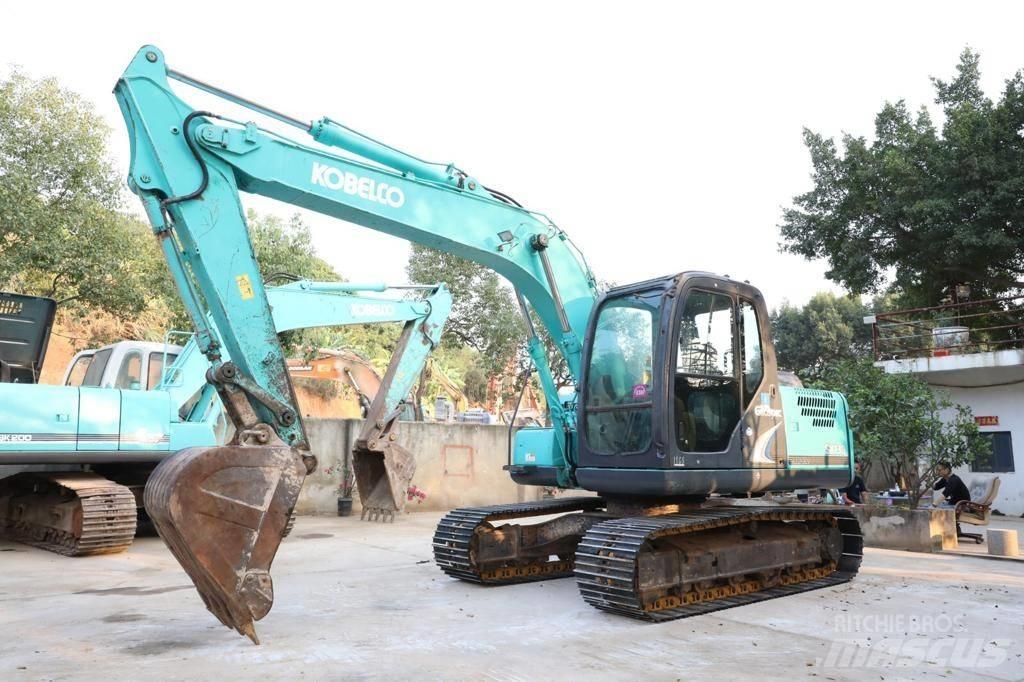 Kobelco SK130 Midi bageri 7t – 12t