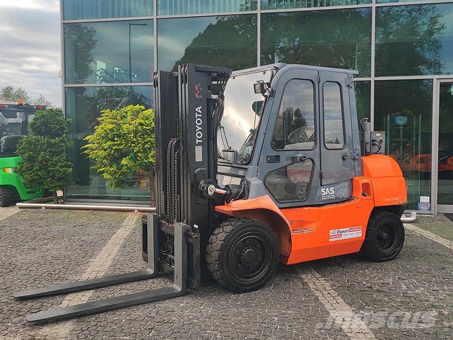 Toyota 02-7FD35 Dizelski viljuškari