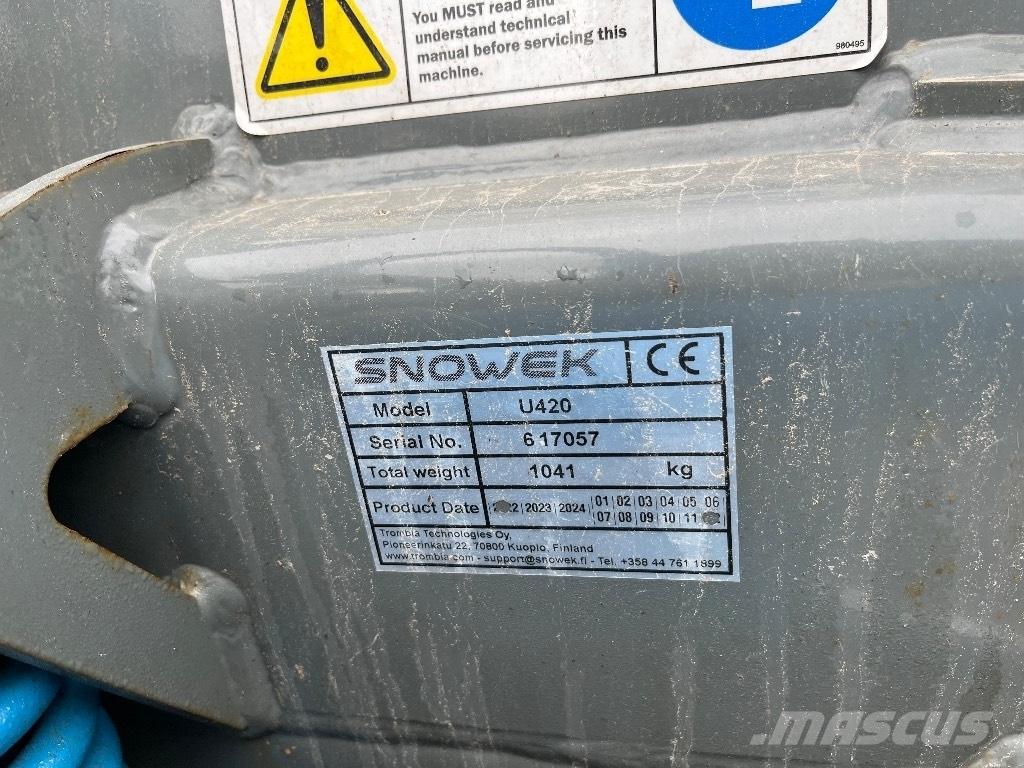 Snowek U420 Snežne daske i plugovi