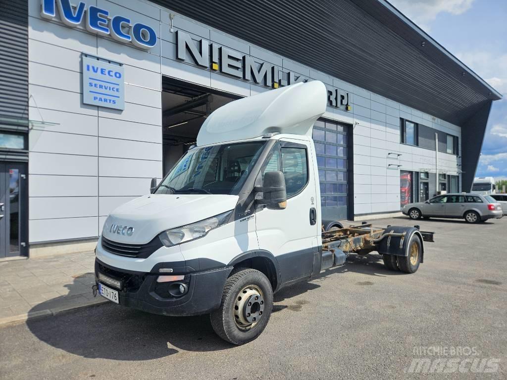 Iveco Daily 70C17 Sanduk kombiji