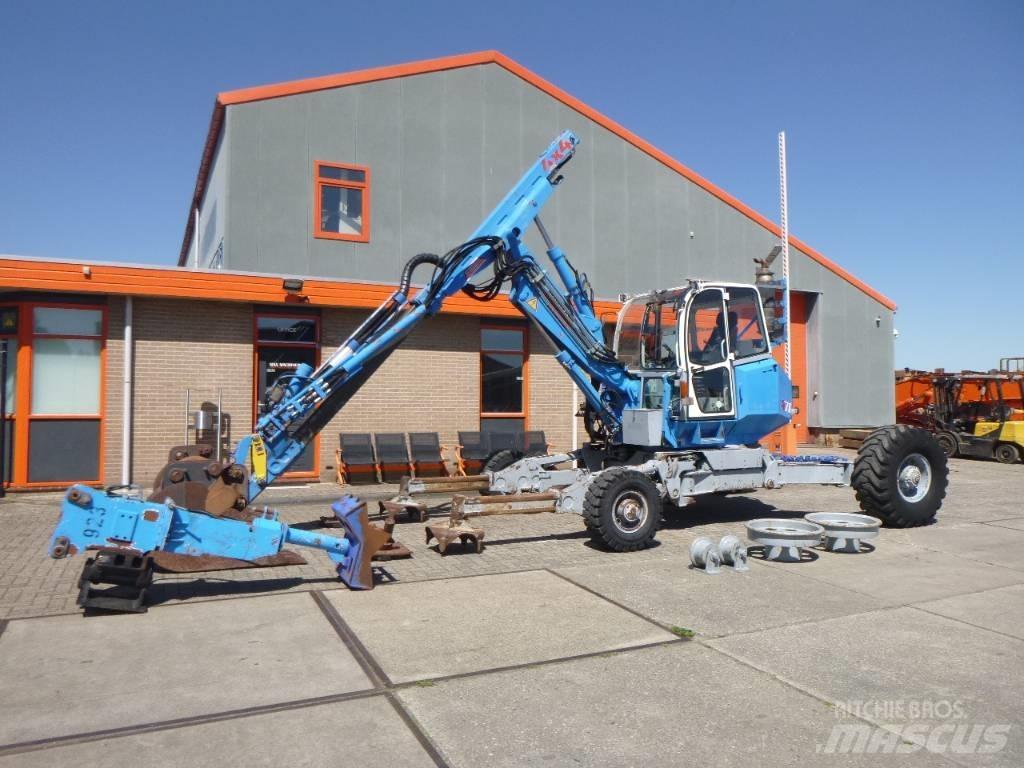 Menzi Muck A71 T2M Polovni specijalni bageri