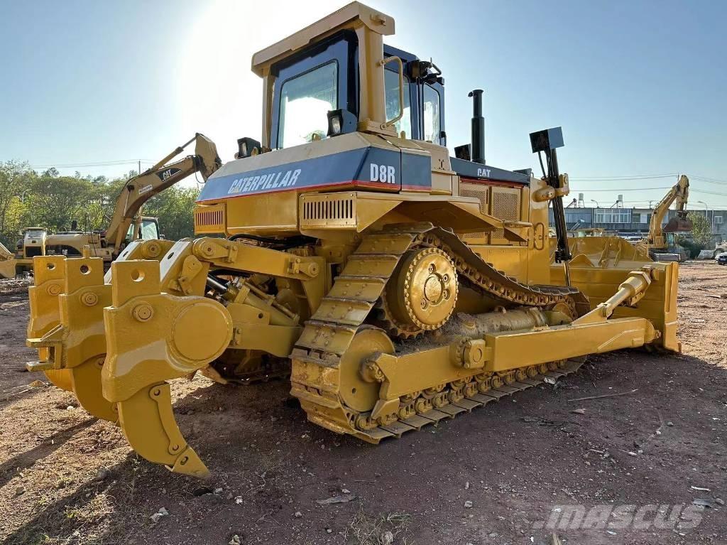 CAT D 8 R Buldožeri guseničari