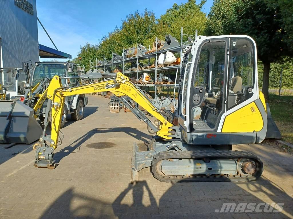 Wacker Neuson ET24 Bageri guseničari