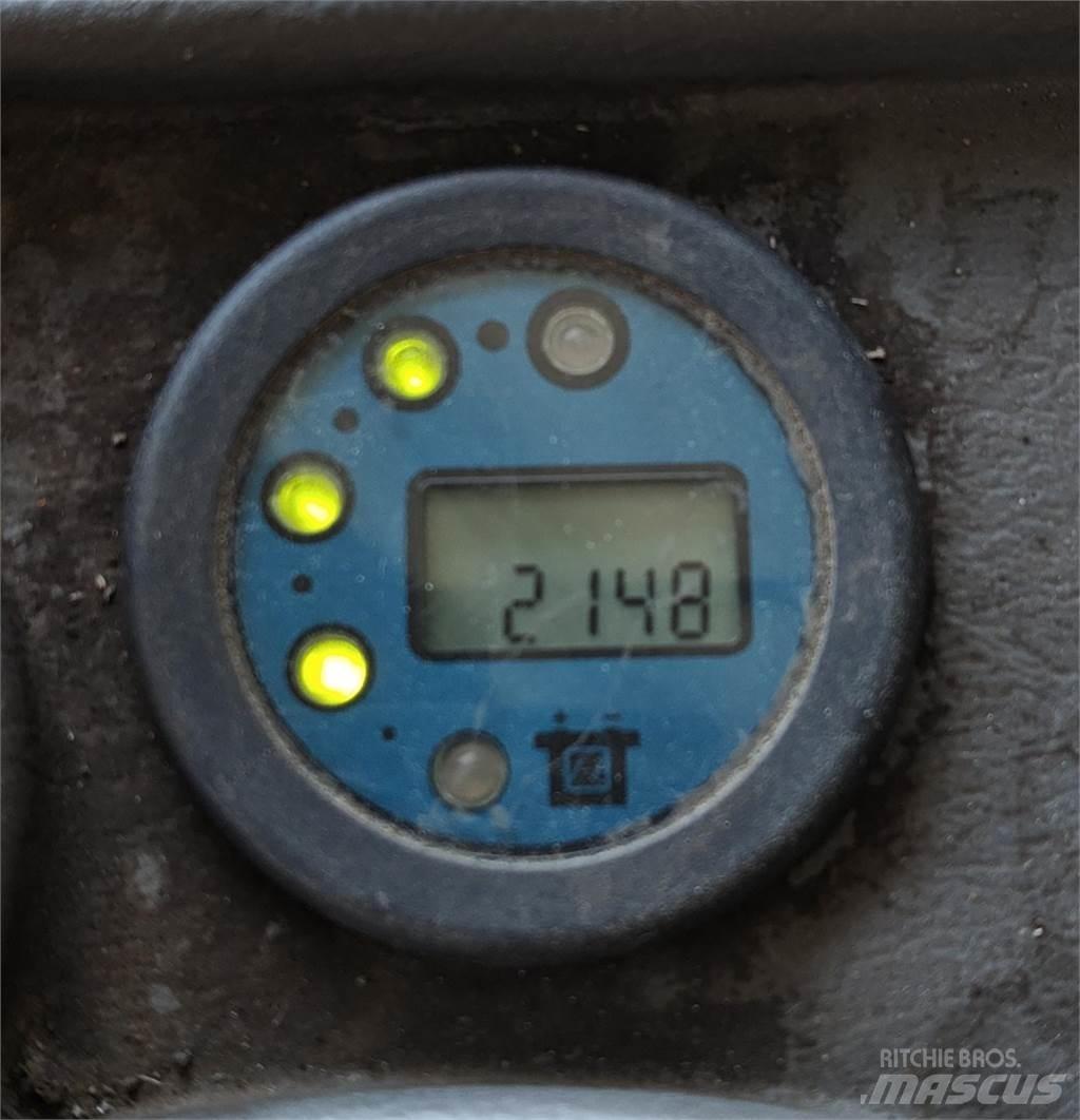 Atlet AJN160 Nisko podizni električni viljuškar sa stajalištom
