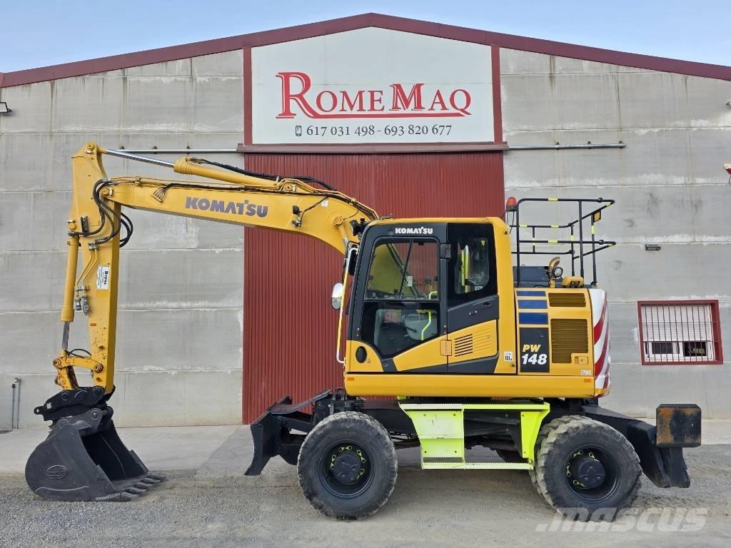 Komatsu PW 148-11 Buldožeri guseničari