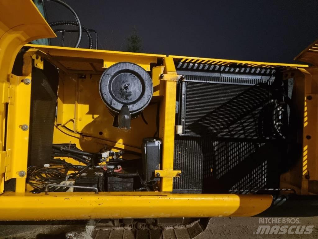 JCB JS 210 LC Bageri guseničari
