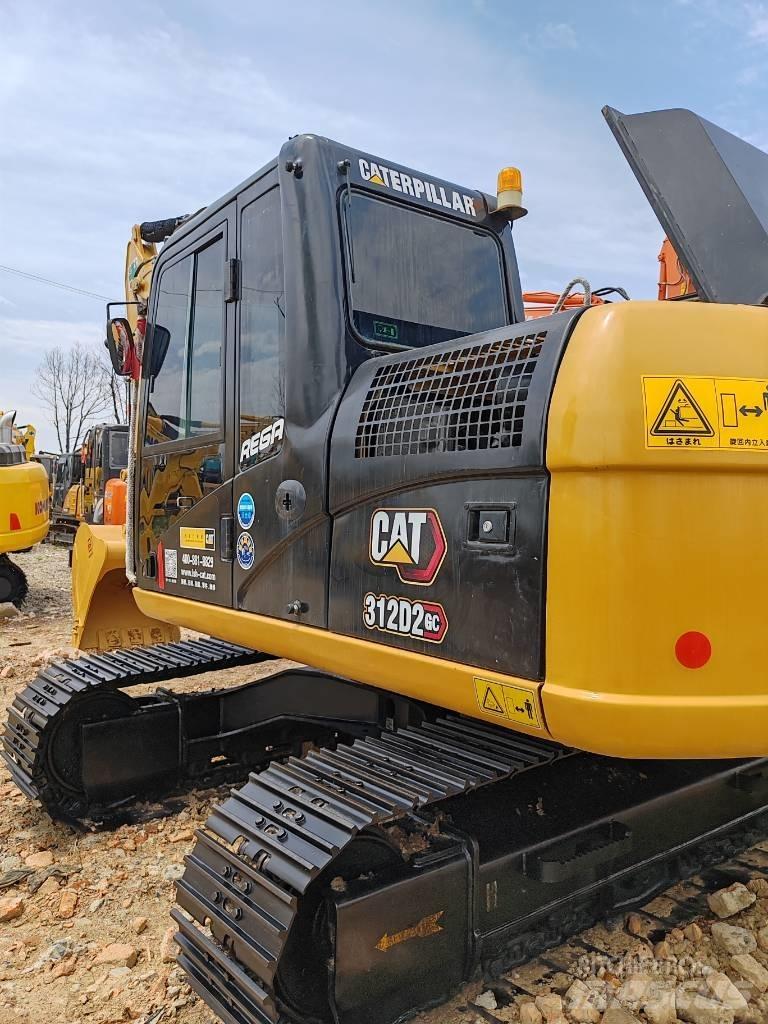 CAT 312D2GC Midi bageri 7t – 12t