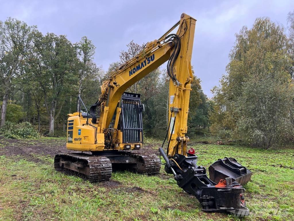 Komatsu PC138US-11 Bageri guseničari
