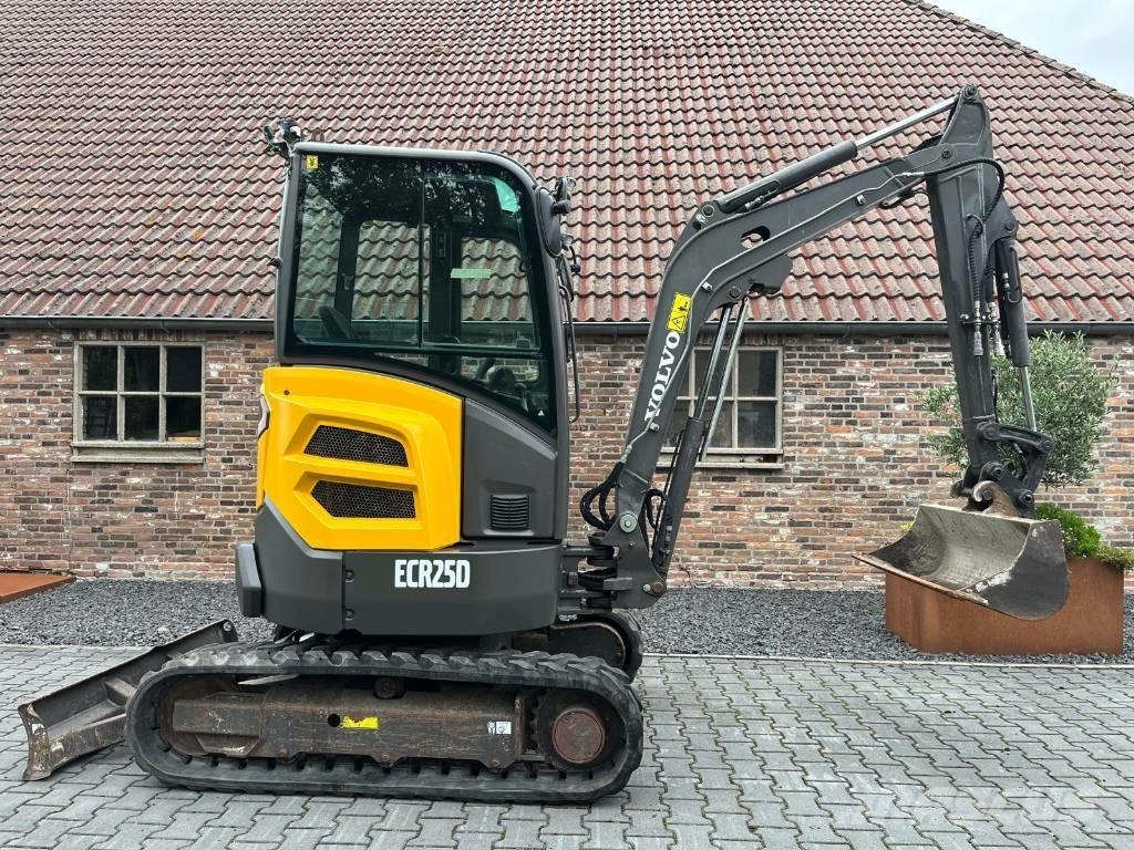 Volvo ECR 25 D Mini bageri < 7t