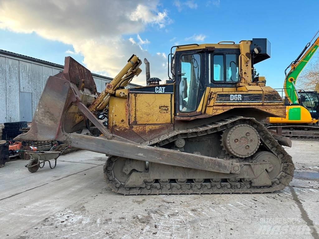 CAT D 6 R DS XL II Buldožeri guseničari