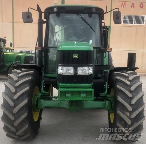 John Deere 6330 Traktori