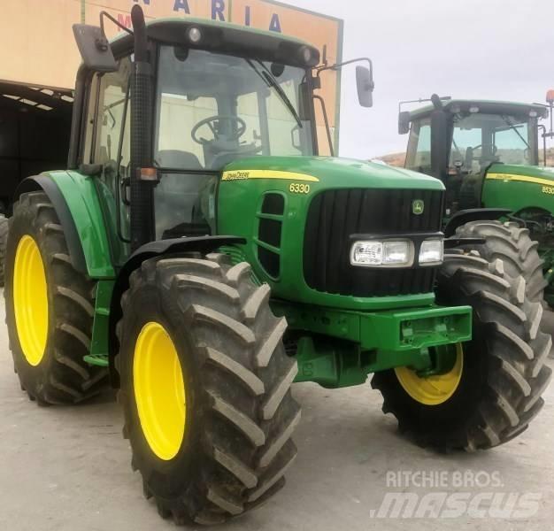 John Deere 6330 Traktori