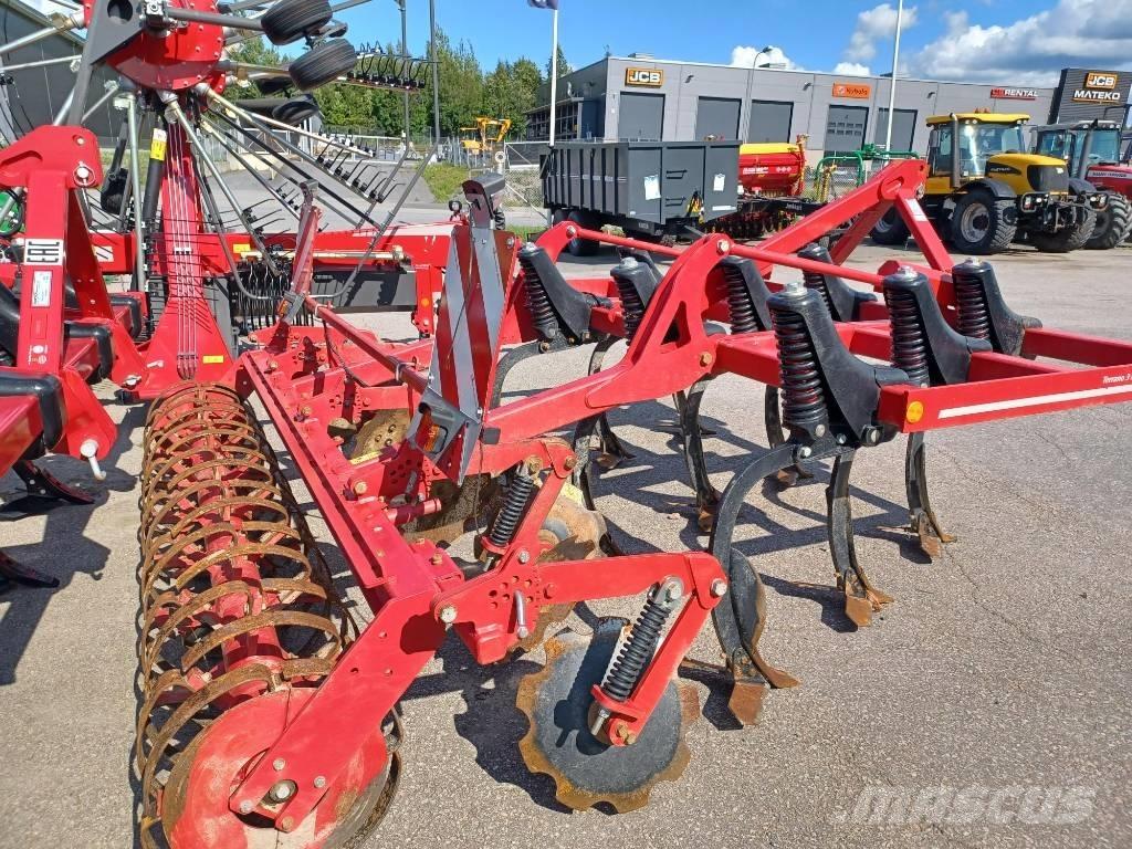 Horsch Terrano 3 FX Kultivatori